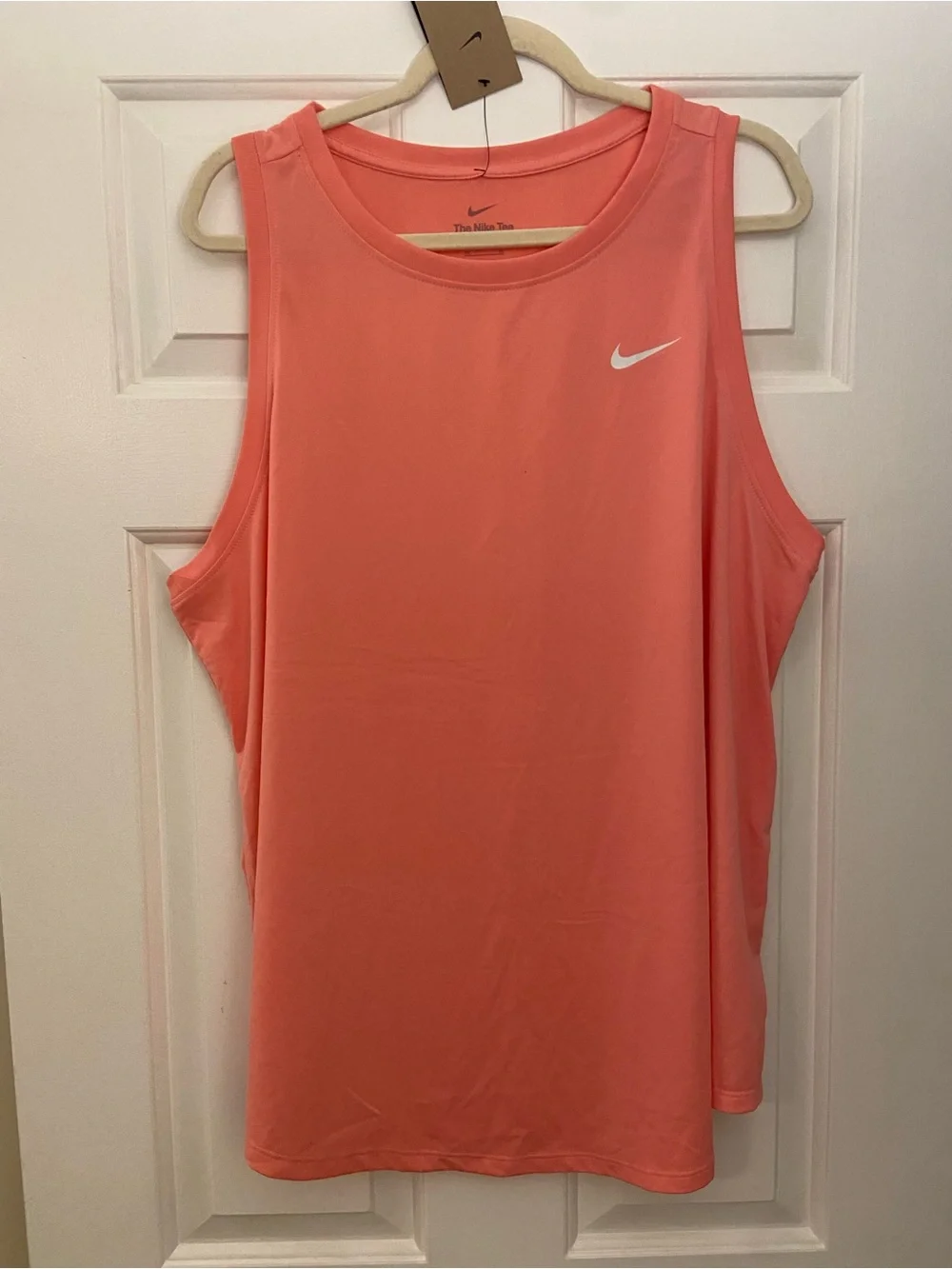Nike Women’s Pinkish Coral Performance Tank Top - NWT